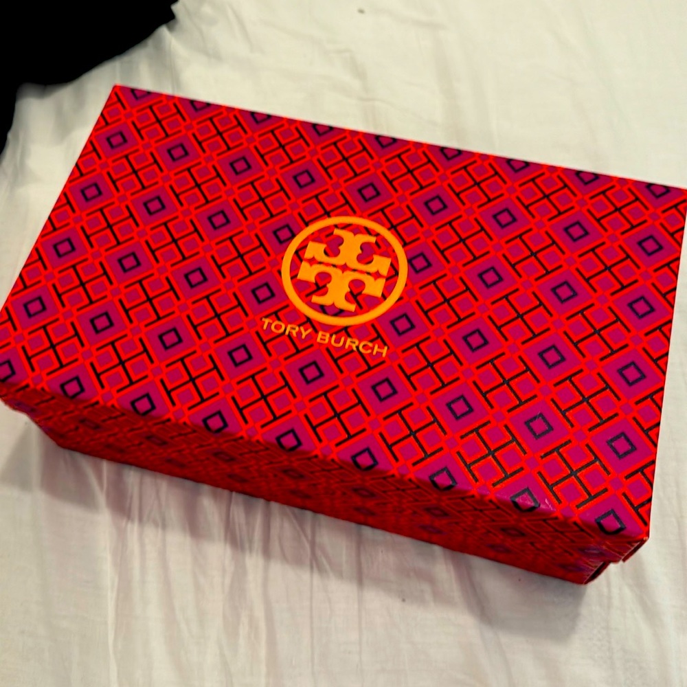 Tory Burch Black Leather and Patent Cap Toe Reva Wedge Pumps Size 7M